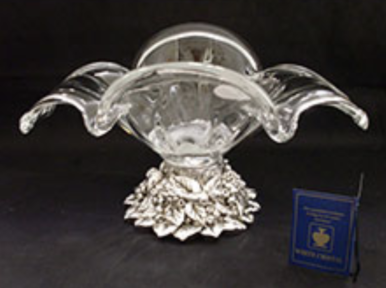 Crystal bowl with silver base